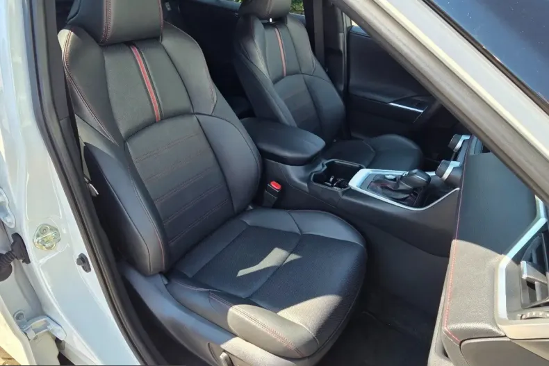 Toyota RAV4 din 2024 cu 36.420 km - oferta TOY247262 - foto 10