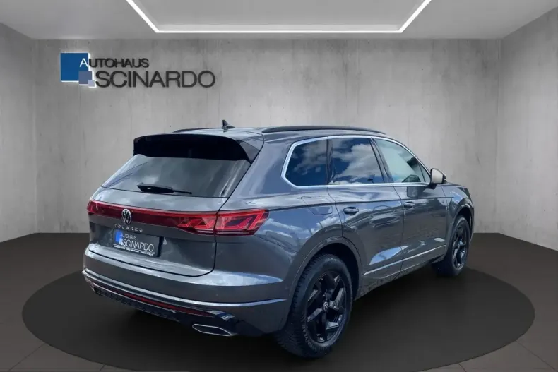 Volkswagen Touareg din 2025 cu 16.000 km - oferta VOL247265 - foto 5
