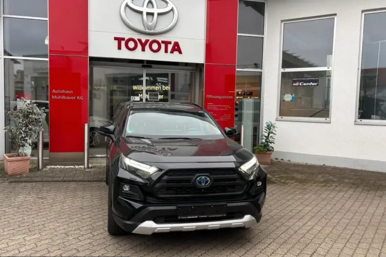 Toyota RAV4 din 2022 cu 45.308 km - oferta TOY247271 - foto 3