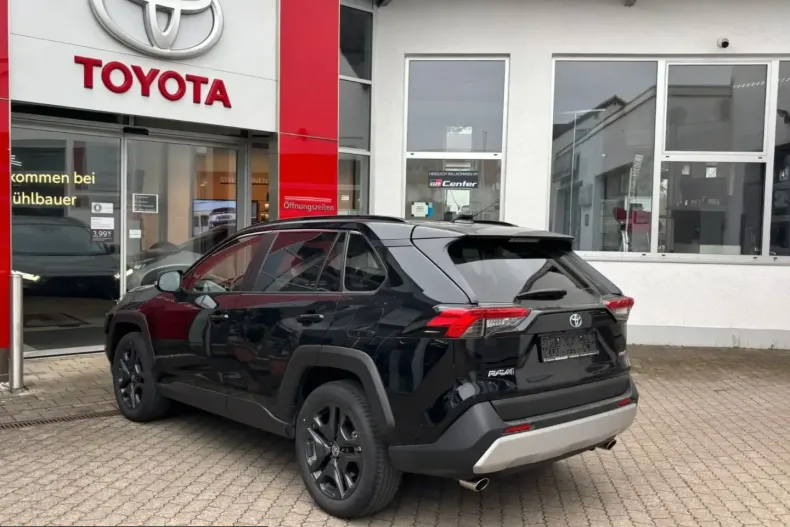 Toyota RAV4 din 2022 cu 45.308 km - oferta TOY247271 - foto 19