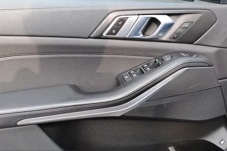 BMW X5 (Seria X) din 2022 cu 82.691 km - oferta BMW247275 - foto 14
