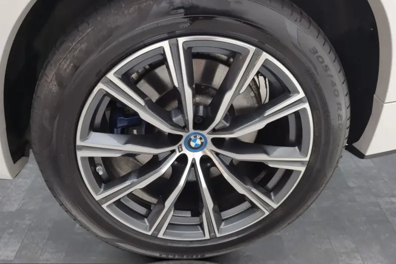 BMW X5 (Seria X) din 2022 cu 81.876 km - oferta BMW247277 - foto 13
