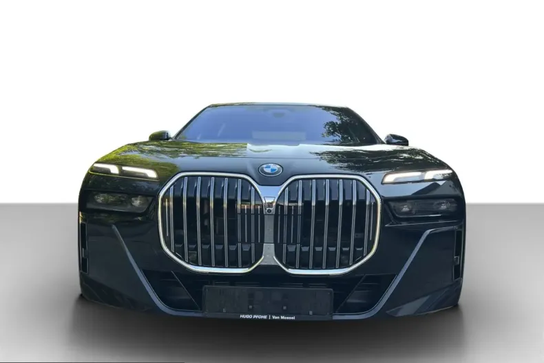 BMW 740 (Seria 7) din 2025 cu 75.250 km - oferta BMW247288 - foto 1