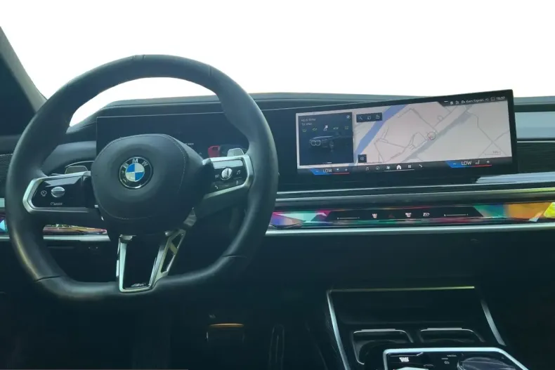 BMW 740 (Seria 7) din 2025 cu 75.250 km - oferta BMW247288 - foto 6
