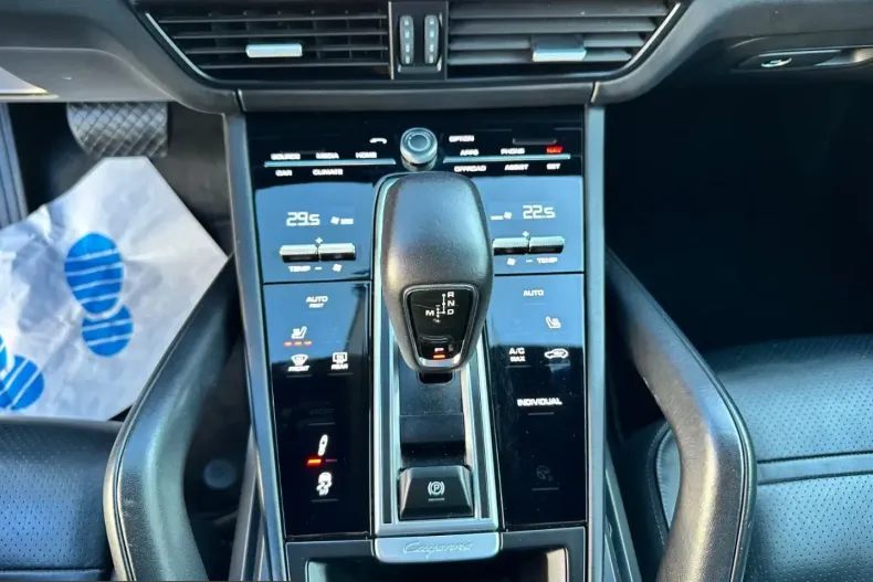 Porsche Cayenne din 2023 cu 89.500 km - oferta POR247289 - foto 24