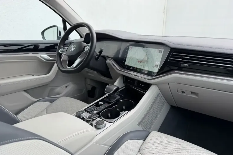 Volkswagen Touareg din 2022 cu 116.800 km - oferta VOL247293 - foto 27