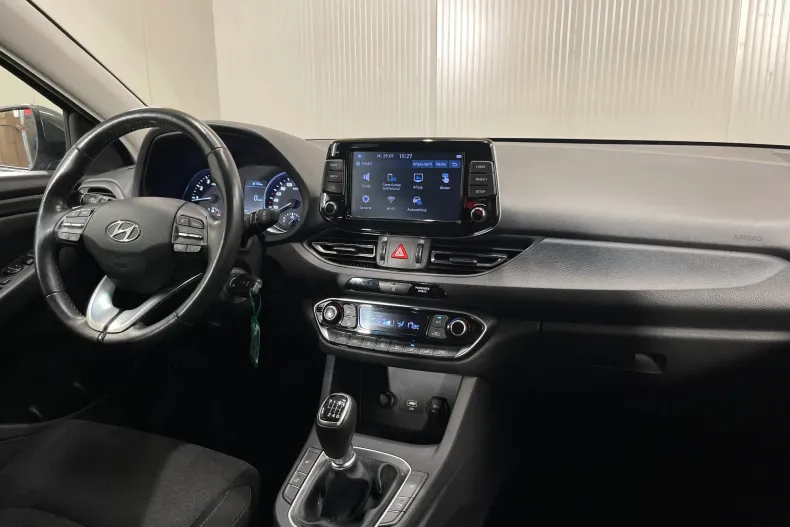 Hyundai i30 din 2023 cu 51.456 km - oferta HYU247305 - foto 8