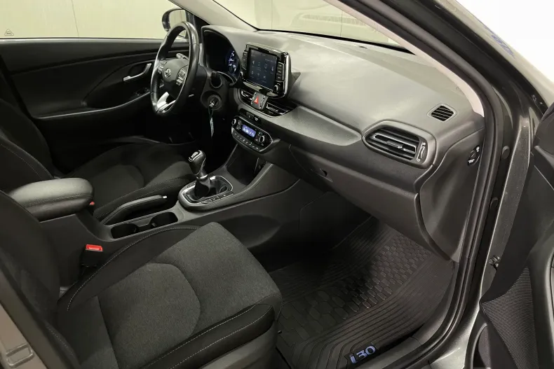 Hyundai i30 din 2023 cu 51.456 km - oferta HYU247305 - foto 9