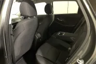Hyundai i30 din 2023 cu 51.456 km - oferta HYU247305 - foto 11