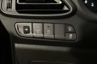 Hyundai i30 din 2023 cu 51.456 km - oferta HYU247305 - foto 19