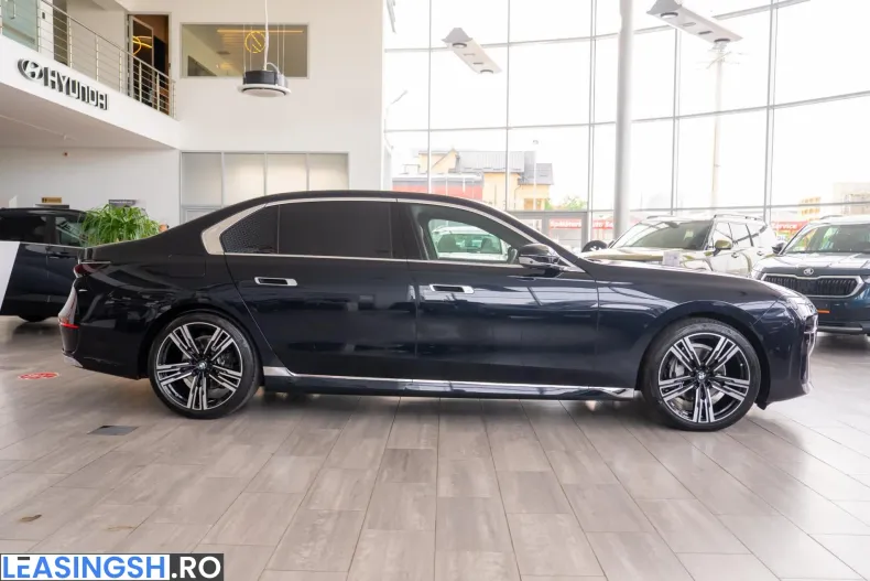 BMW 740 (Seria 7) din 2024 cu 70.400 km - oferta BMW247308 - foto 10