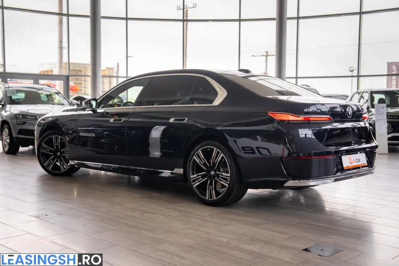 BMW 740 (Seria 7) din 2024 cu 70.400 km - oferta BMW247308 - foto 12