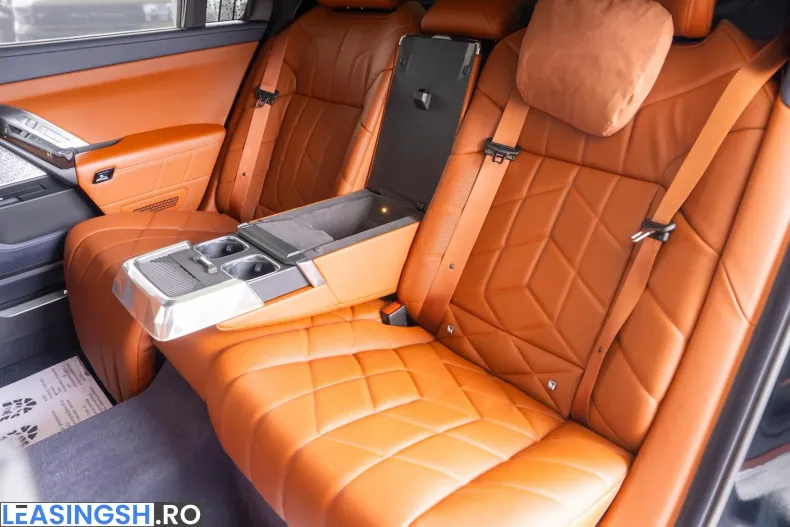 BMW 740 (Seria 7) din 2024 cu 70.400 km - oferta BMW247308 - foto 26