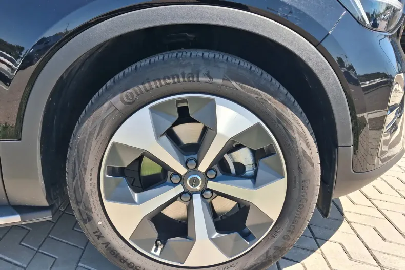 Volvo XC40 din 2026 cu 5.789 km - oferta VOL247314 - foto 4