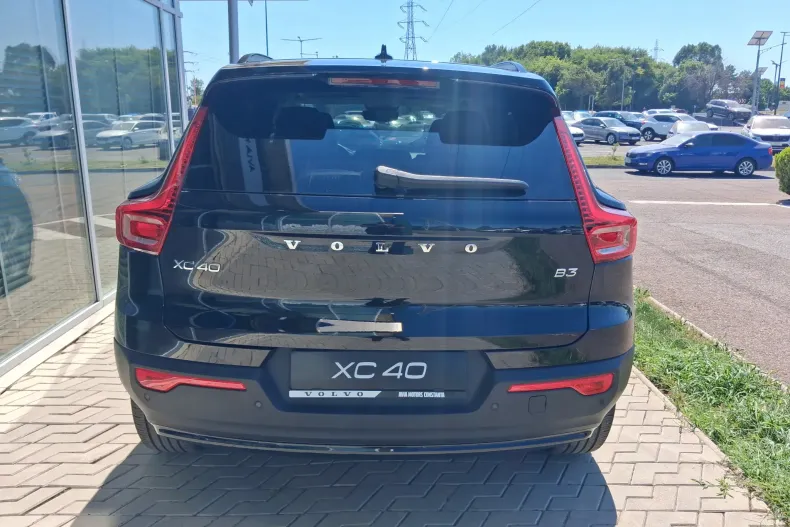 Volvo XC40 din 2026 cu 5.789 km - oferta VOL247314 - foto 7