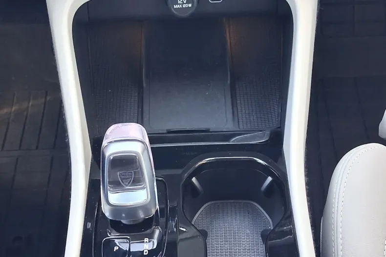 Volvo XC40 din 2026 cu 5.789 km - oferta VOL247314 - foto 32