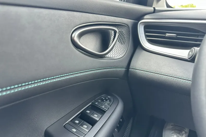 BYD Seal 5 din 2025 cu 13.598 km - oferta BYD247317 - foto 23