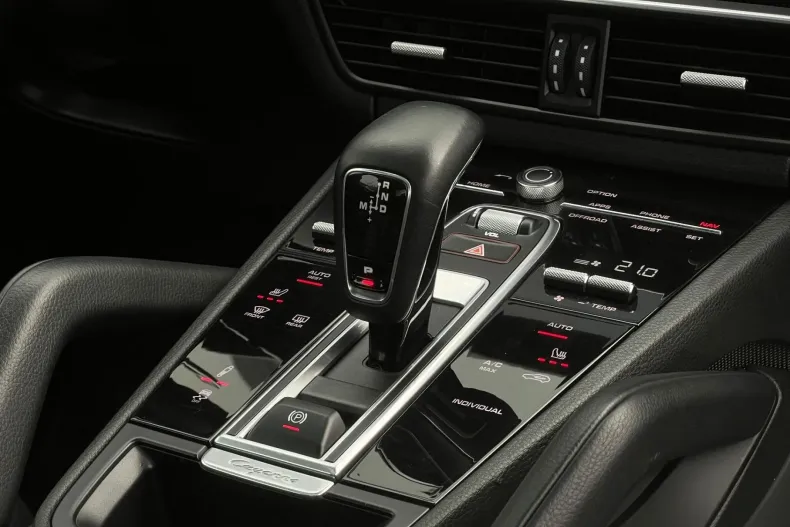 Porsche Cayenne din 2021 cu 115.183 km - oferta POR247322 - foto 12