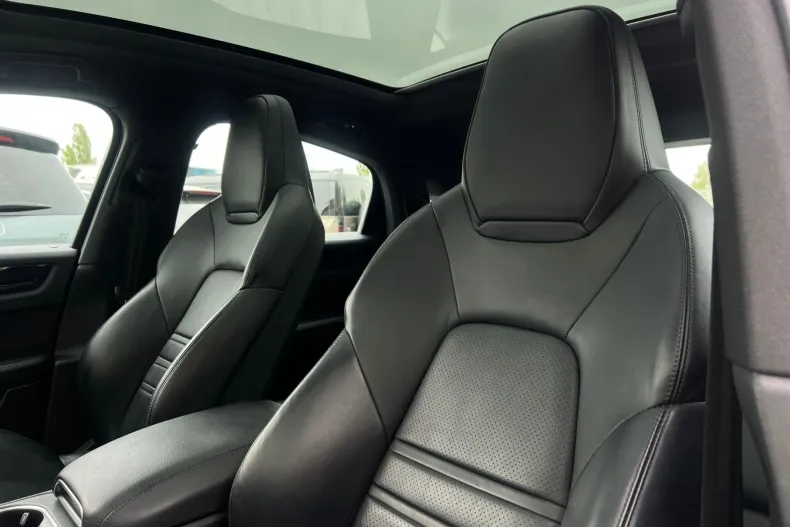 Porsche Cayenne din 2021 cu 115.183 km - oferta POR247322 - foto 32