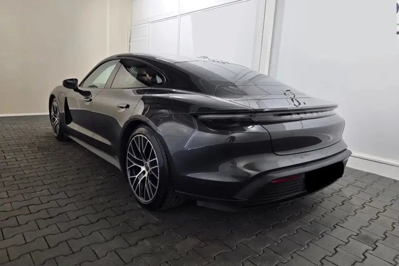 Porsche Taycan din 2021 cu 89.400 km - oferta POR247326 - foto 6