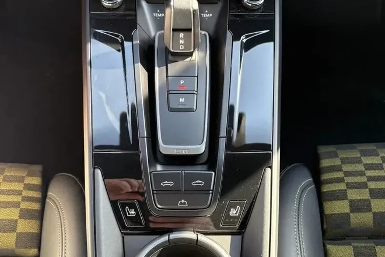 Porsche 911 din 2025 cu 9.900 km - oferta POR247327 - foto 7