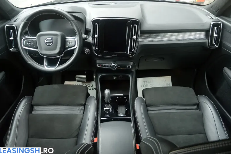 Volvo XC40 din 2021 cu 145.393 km - oferta VOL247328 - foto 5
