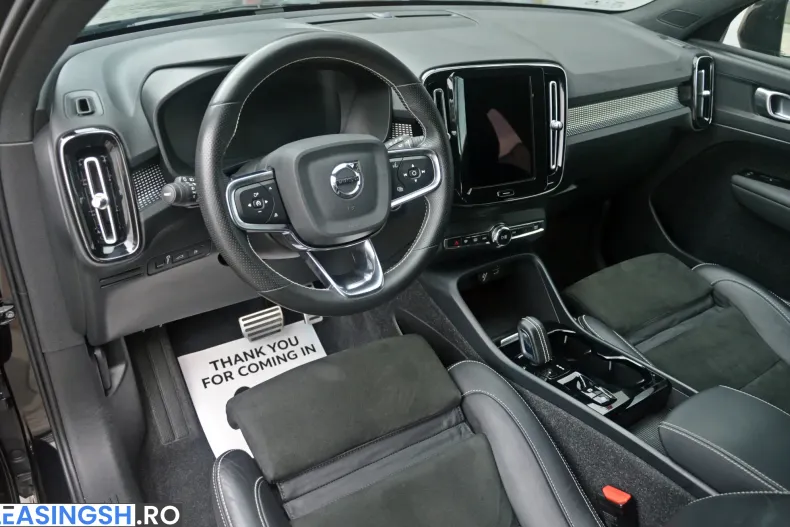 Volvo XC40 din 2021 cu 145.393 km - oferta VOL247328 - foto 24