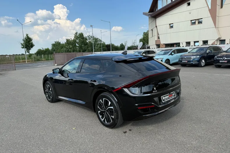 Kia EV6 din 2021 cu 36.973 km - oferta KIA247329 - foto 5