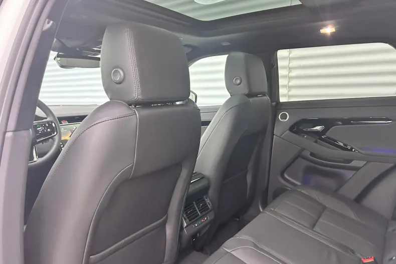 Land Rover Range Rover Evoque din 2025 cu 1 km - oferta LAN247332 - foto 9