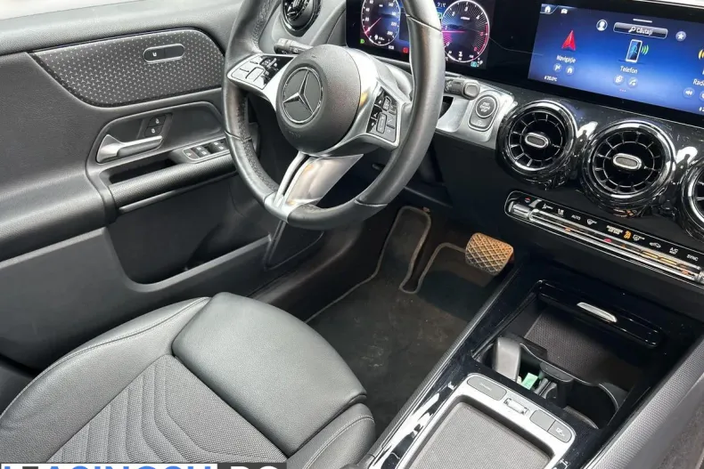 Mercedes-Benz GLB din 2023 cu 24.413 km - oferta MER247336 - foto 13