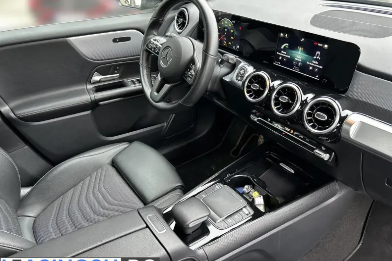 Mercedes-Benz GLB din 2023 cu 47.335 km - oferta MER247337 - foto 15