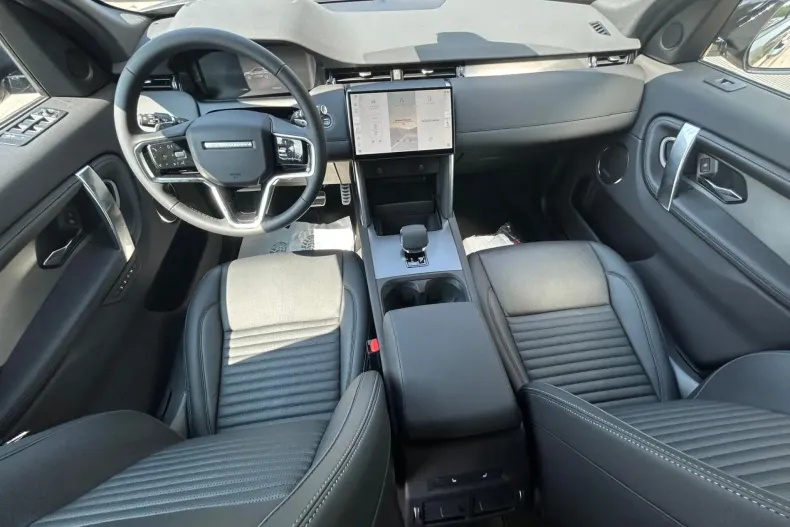 Land Rover Discovery Sport din 2025 cu 5.000 km - oferta LAN247343 - foto 13