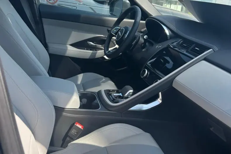 Jaguar E-Pace din 2023 cu 24 km - oferta JAG247345 - foto 7