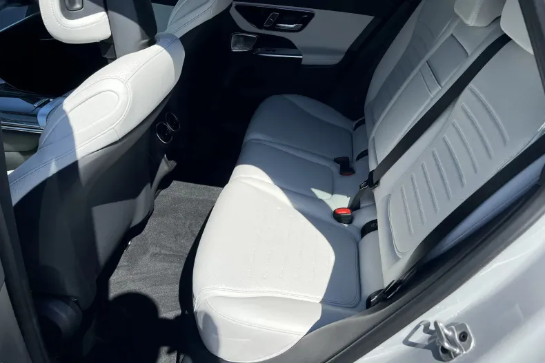 Mercedes-Benz GLC din 2026 cu 20 km - oferta MER247349 - foto 13