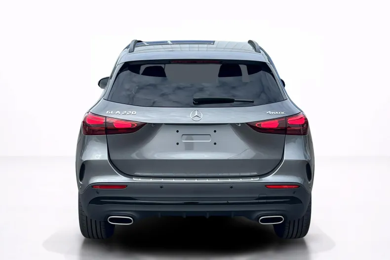 Mercedes-Benz GLA din 2026 cu 6.000 km - oferta MER247353 - foto 4