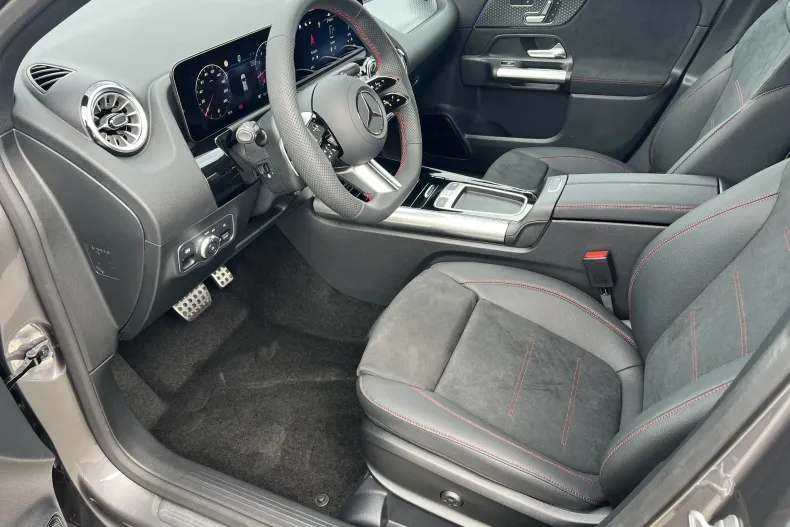 Mercedes-Benz GLA din 2026 cu 6.000 km - oferta MER247353 - foto 9
