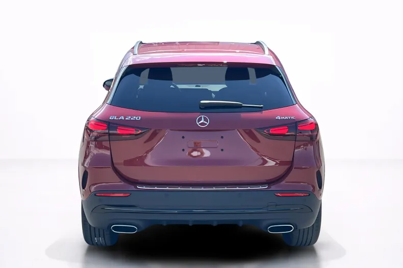 Mercedes-Benz GLA din 2026 cu 6.000 km - oferta MER247354 - foto 4