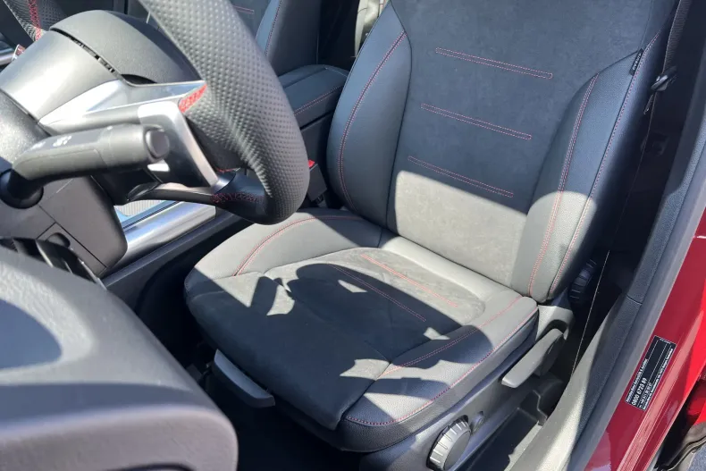 Mercedes-Benz GLA din 2026 cu 6.000 km - oferta MER247354 - foto 12