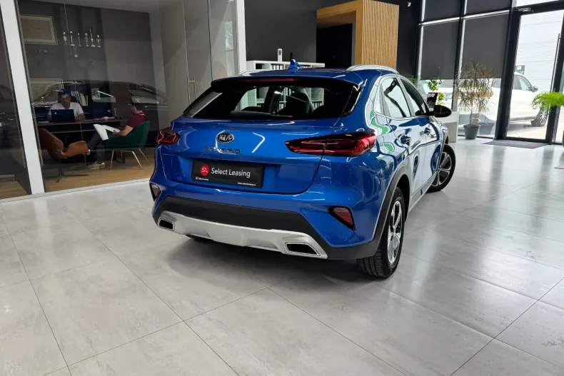 Kia XCeed din 2021 cu 84.373 km - oferta KIA247359 - foto 2