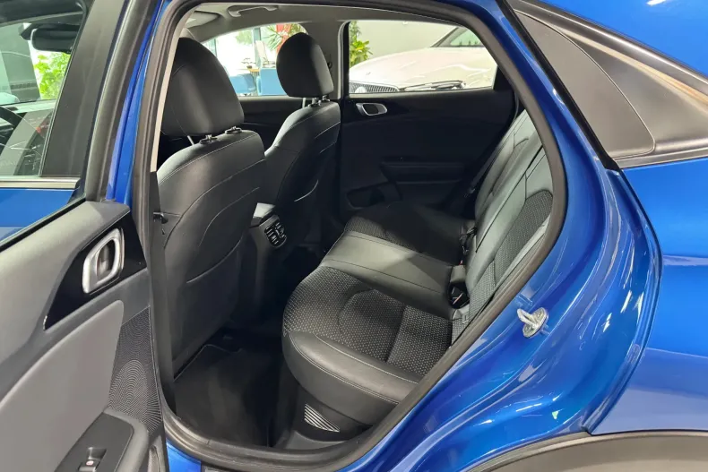 Kia XCeed din 2021 cu 84.373 km - oferta KIA247359 - foto 8