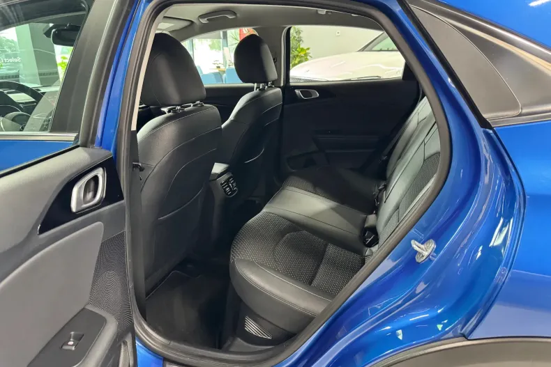 Kia XCeed din 2021 cu 84.373 km - oferta KIA247359 - foto 9