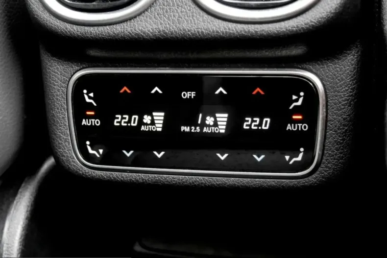 Mercedes-Benz GLC 450 (Clasa GLC) din 2025 cu 25.467 km - oferta MER247366 - foto 18