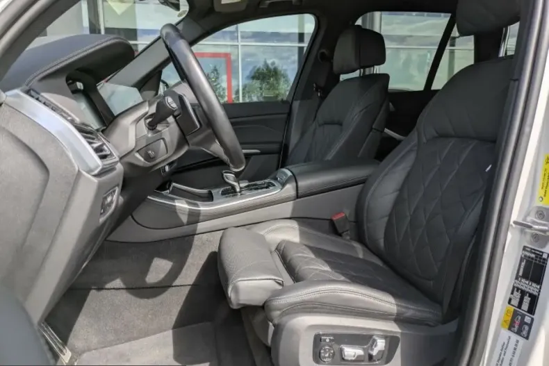 BMW X5 (Seria X) din 2023 cu 59.176 km - oferta BMW247381 - foto 4