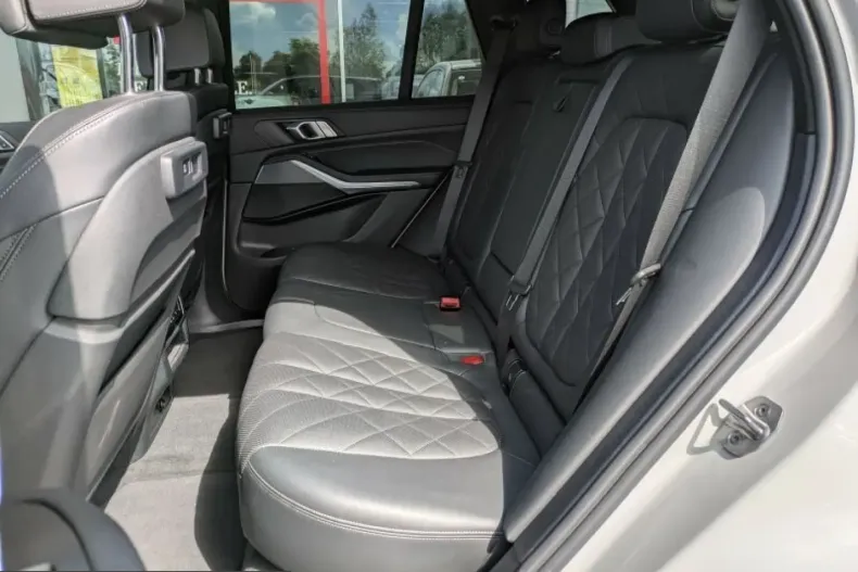 BMW X5 (Seria X) din 2023 cu 59.176 km - oferta BMW247381 - foto 5