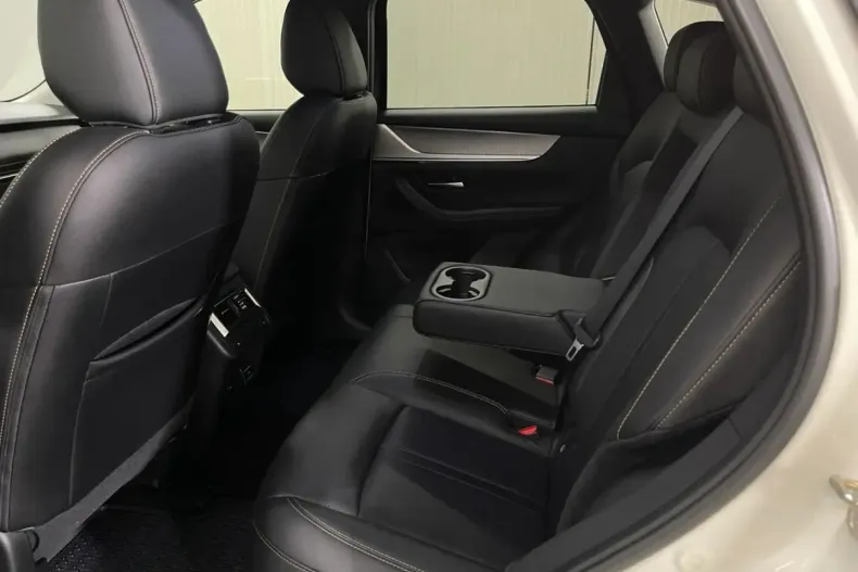 Mazda CX-60 din 2024 cu 50.939 km - oferta MAZ247387 - foto 3