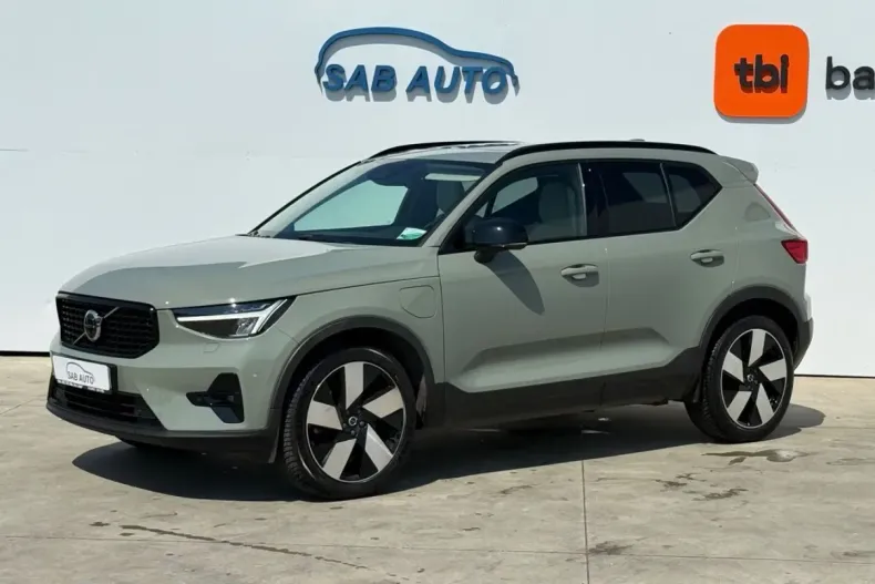 Volvo XC40 din 2023 cu 56.374 km - oferta VOL247389 - foto 1