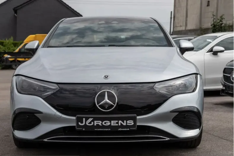 Mercedes-Benz EQE (Clasa E) din 2024 cu 27.648 km - oferta MER247390 - foto 3