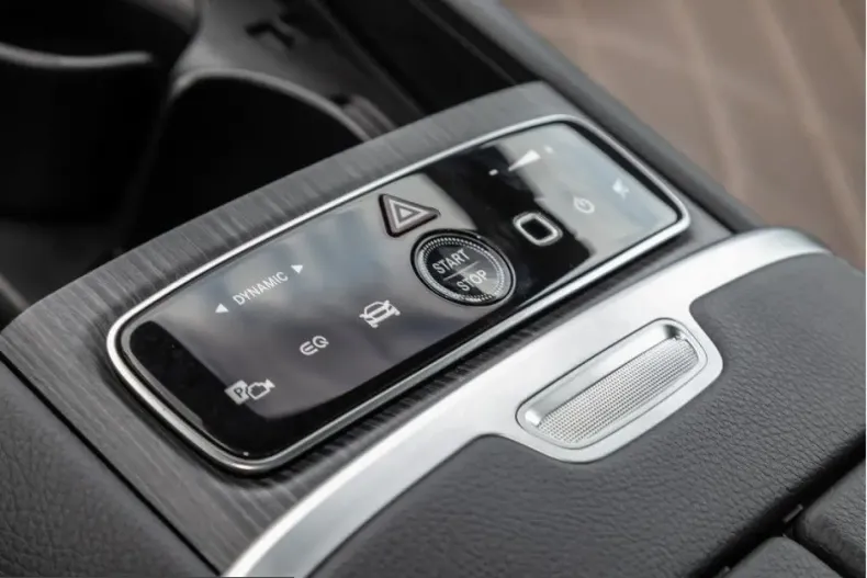 Mercedes-Benz EQE (Clasa E) din 2024 cu 27.648 km - oferta MER247390 - foto 16