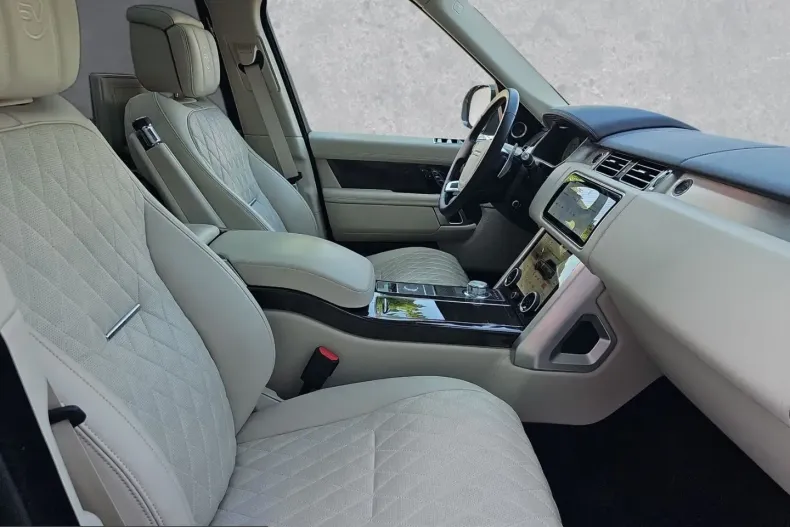 Land Rover Range Rover din 2022 cu 21.550 km - oferta LAN247392 - foto 4