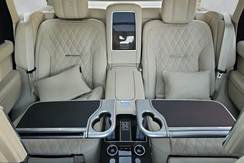 Land Rover Range Rover din 2022 cu 21.550 km - oferta LAN247392 - foto 11
